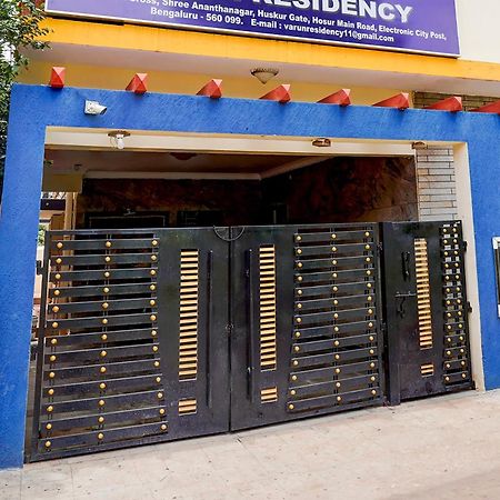 Hotel O Varun Residency Kammasandra Εξωτερικό φωτογραφία